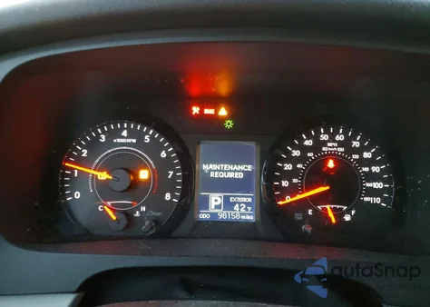 2015 Toyota Sienna Le z USA, uszkodzony, nr VIN 5TDKK3DC7FS569751